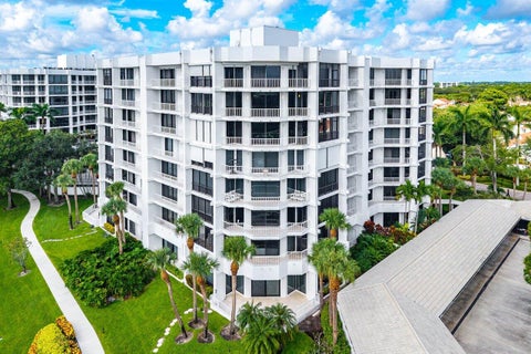 Tiny photo for 20320 FAIRWAY OAKS Drive #372, Boca Raton, FL 33434 (MLS # B26078923)