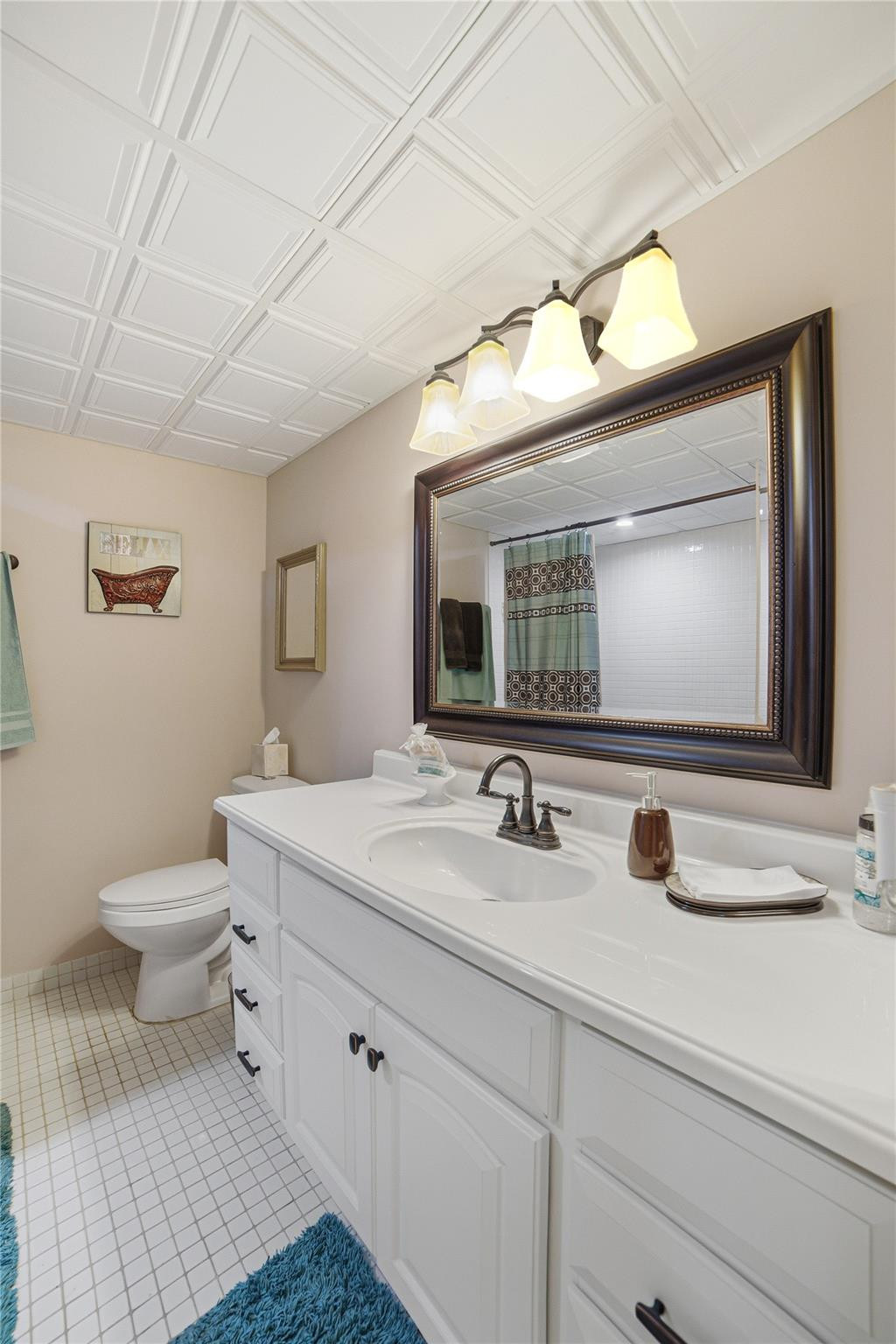 ASHMONT - Residential