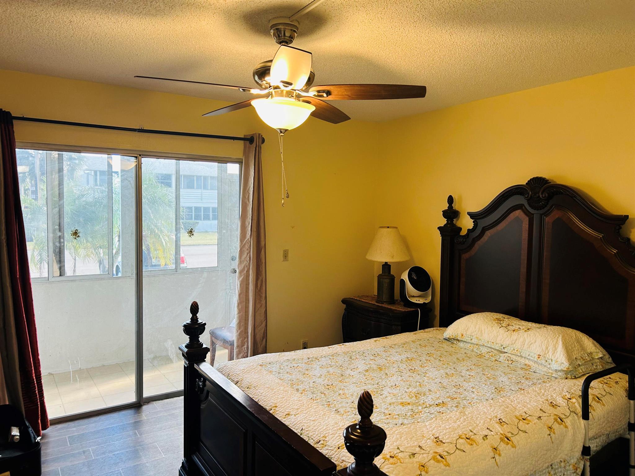 BEDFORD CONDO - Residential Lease