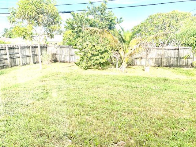 PALM BEACH SQUARE UNIT 6 - Residential Lease