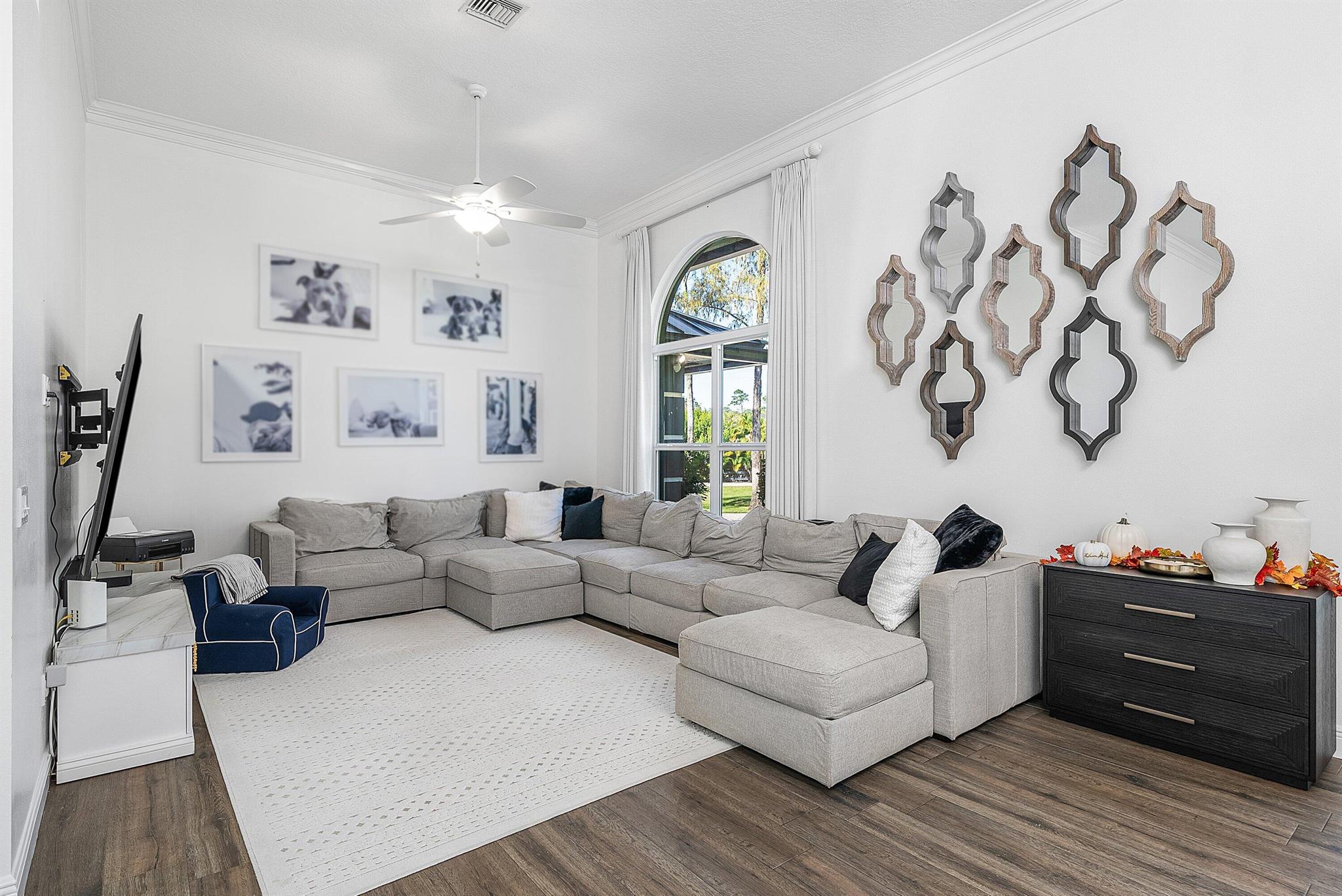 HOMELAND - Residential