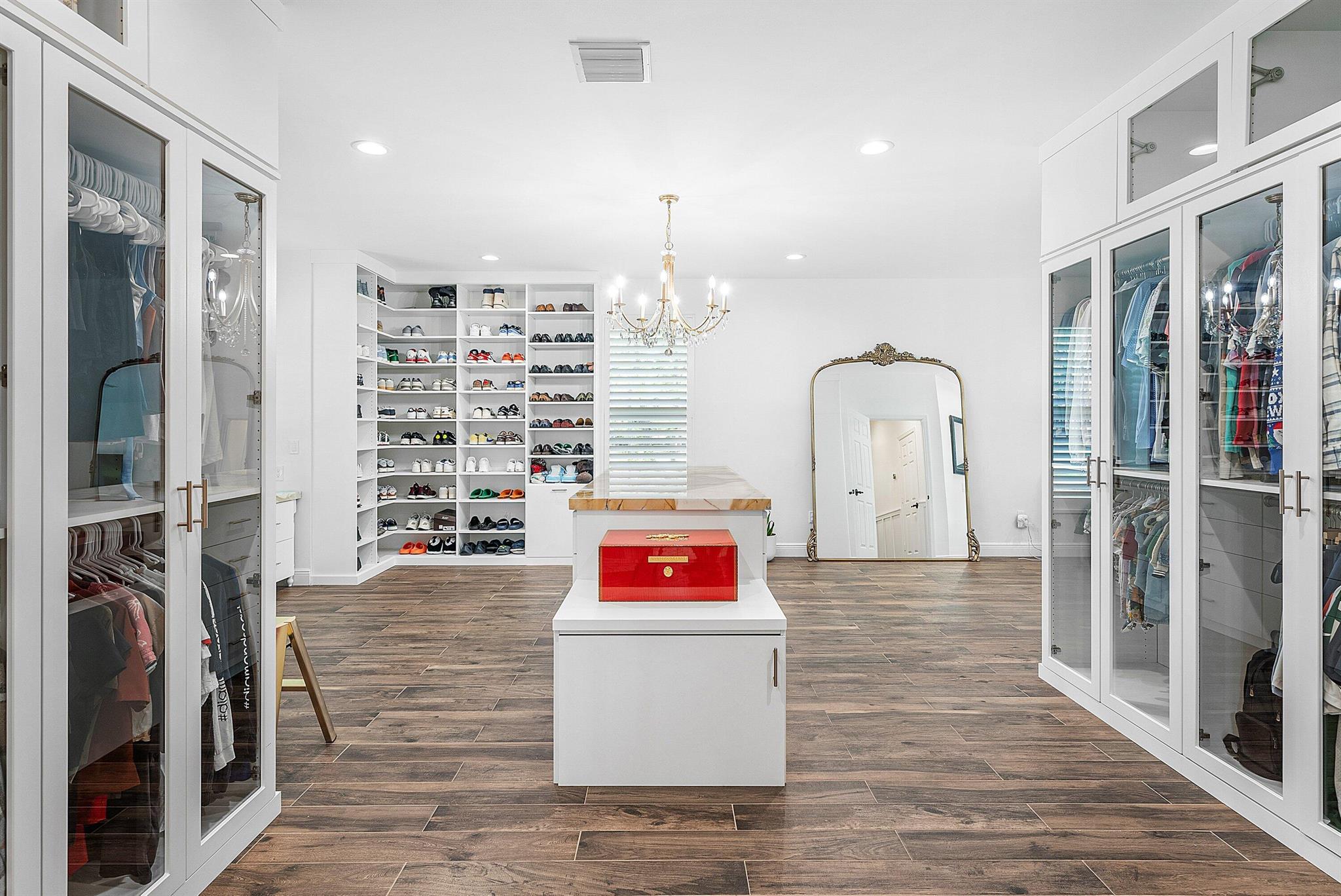 HOMELAND - Residential