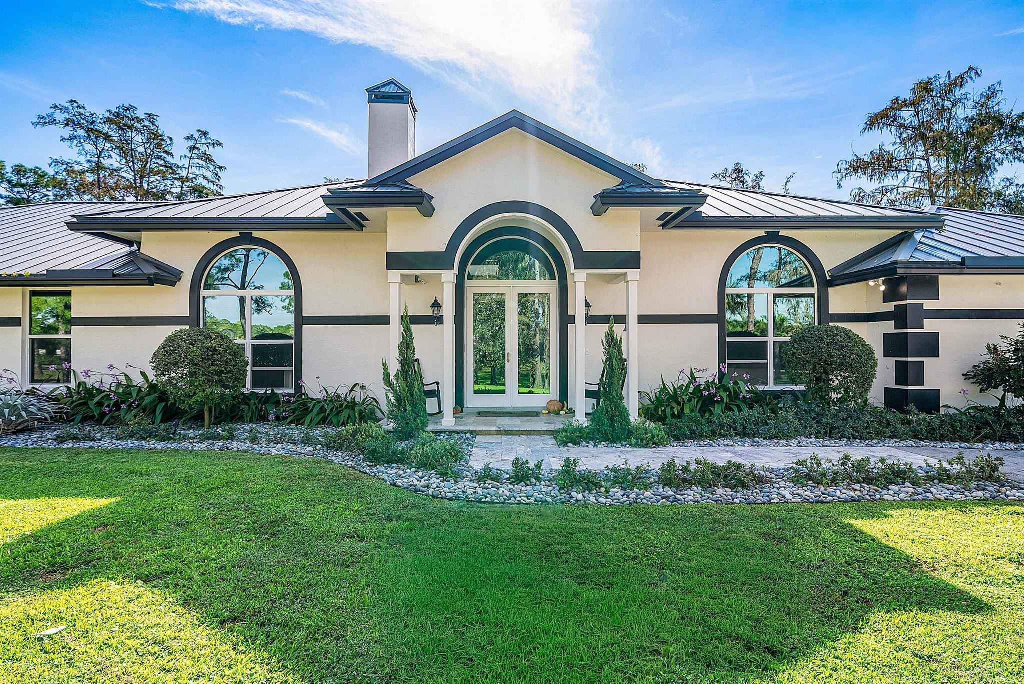 HOMELAND - Residential