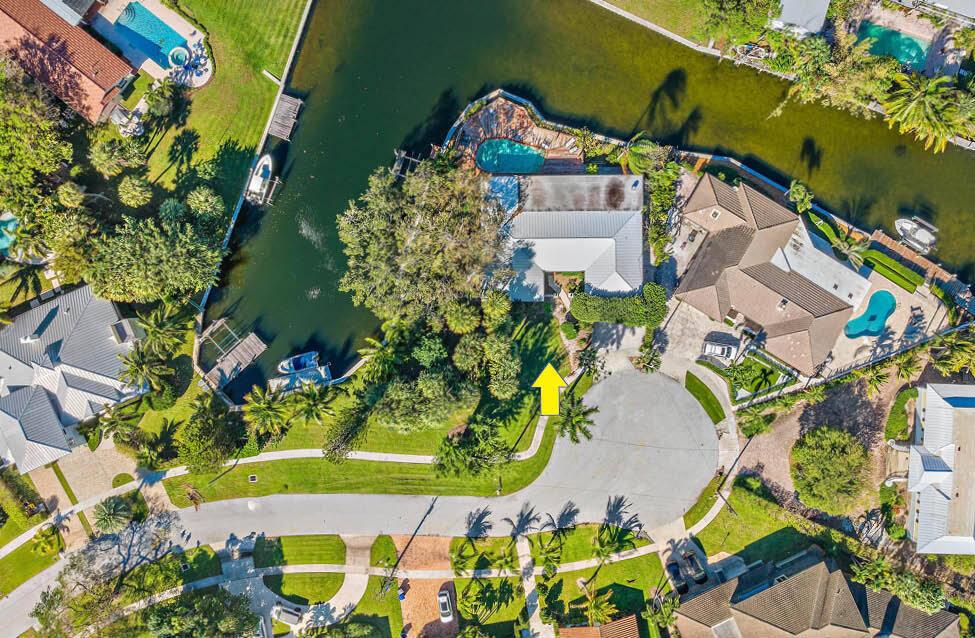 HIDDEN KEY - Residential