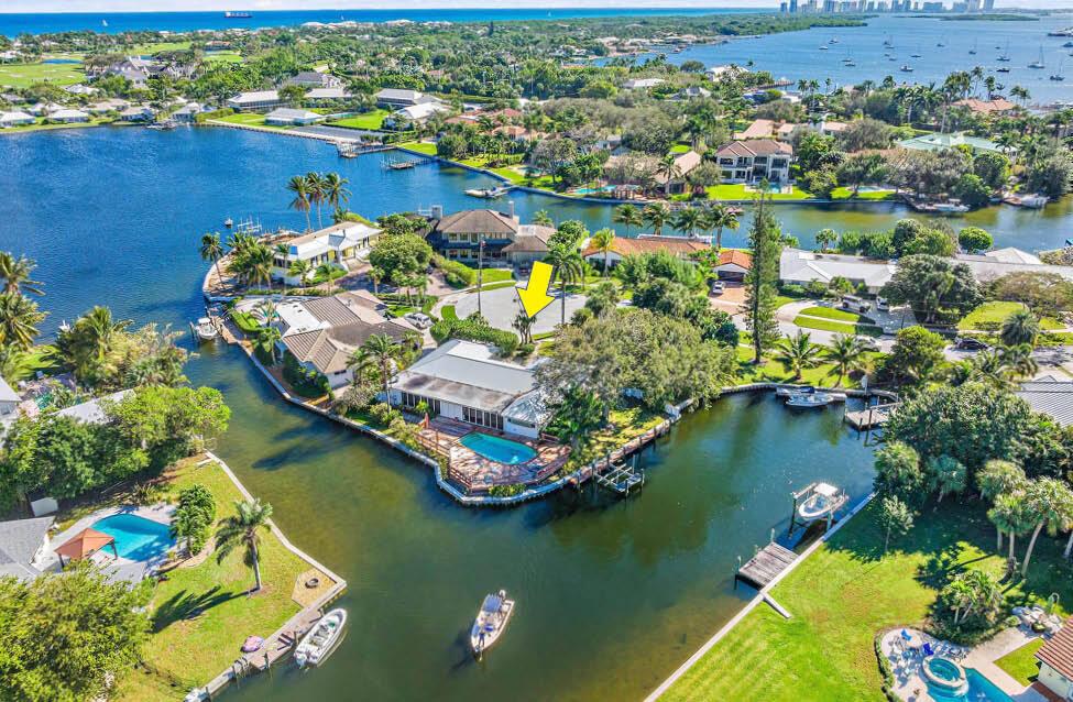 HIDDEN KEY - Residential