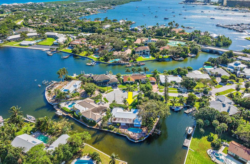 HIDDEN KEY - Residential