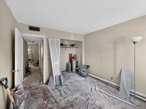 Tiny photo for 5300 Washington St #K129, Hollywood, FL 33021 (MLS # B26011360)