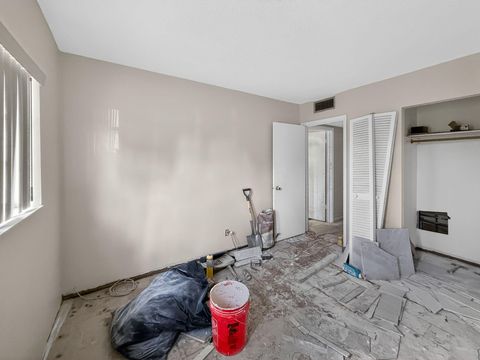 Tiny photo for 5300 Washington St #K129, Hollywood, FL 33021 (MLS # B26011360)