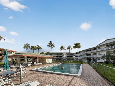 Tiny photo for 5300 Washington St #K129, Hollywood, FL 33021 (MLS # B26011360)