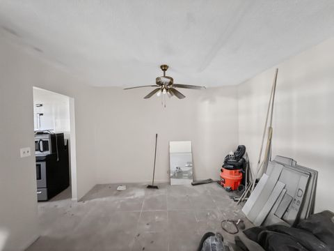 Tiny photo for 5300 Washington St #K129, Hollywood, FL 33021 (MLS # B26011360)