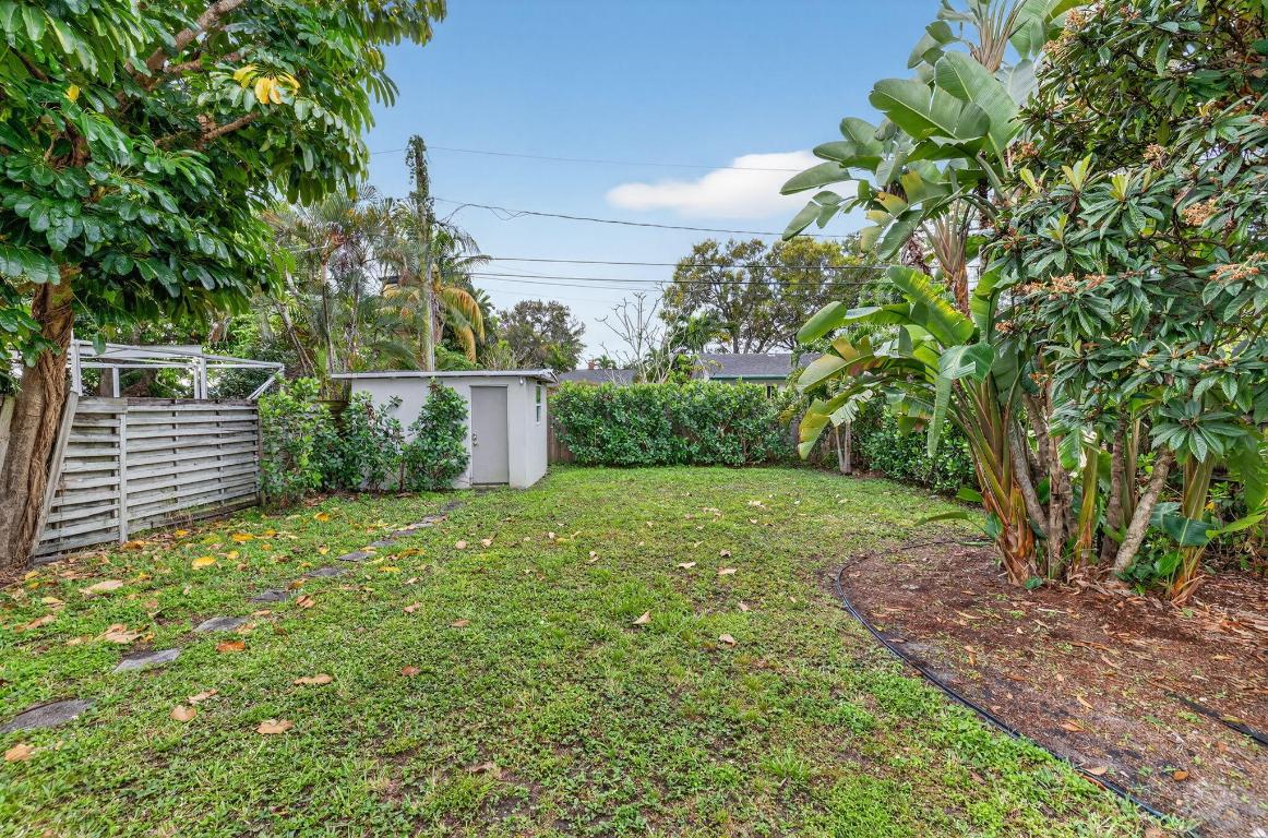 OAKLAND PARK SECOND ADD - Residential