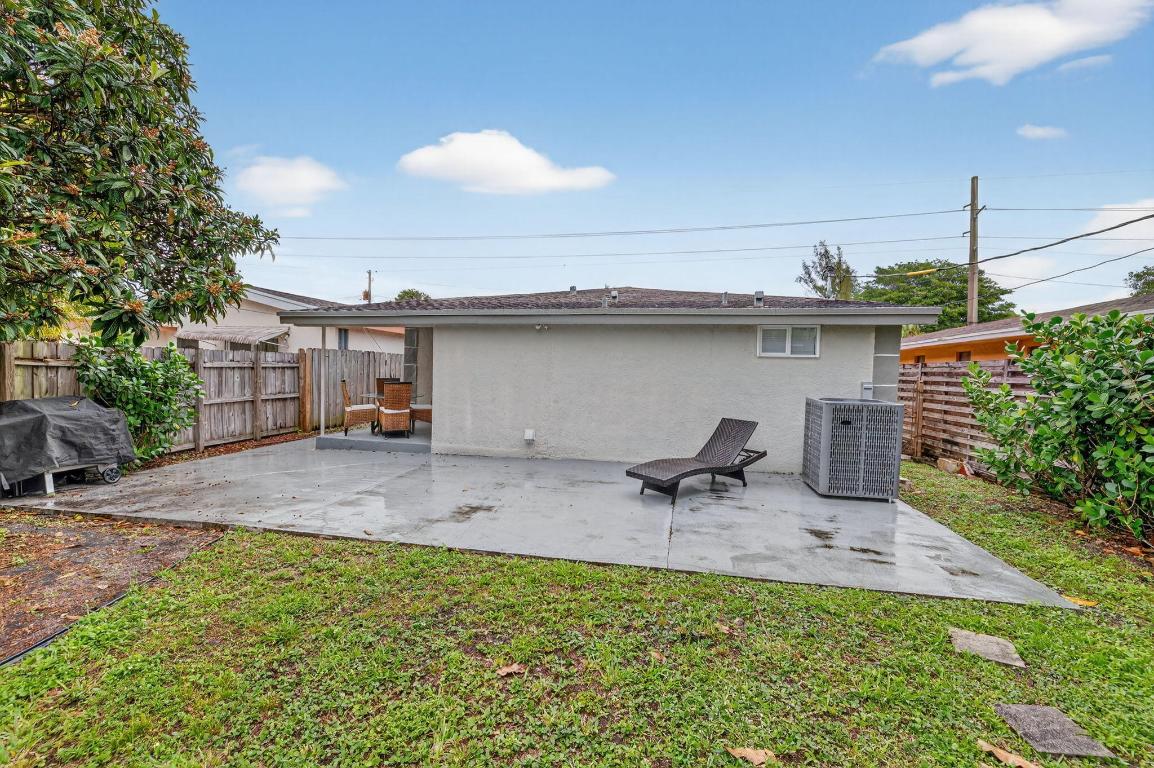 OAKLAND PARK SECOND ADD - Residential