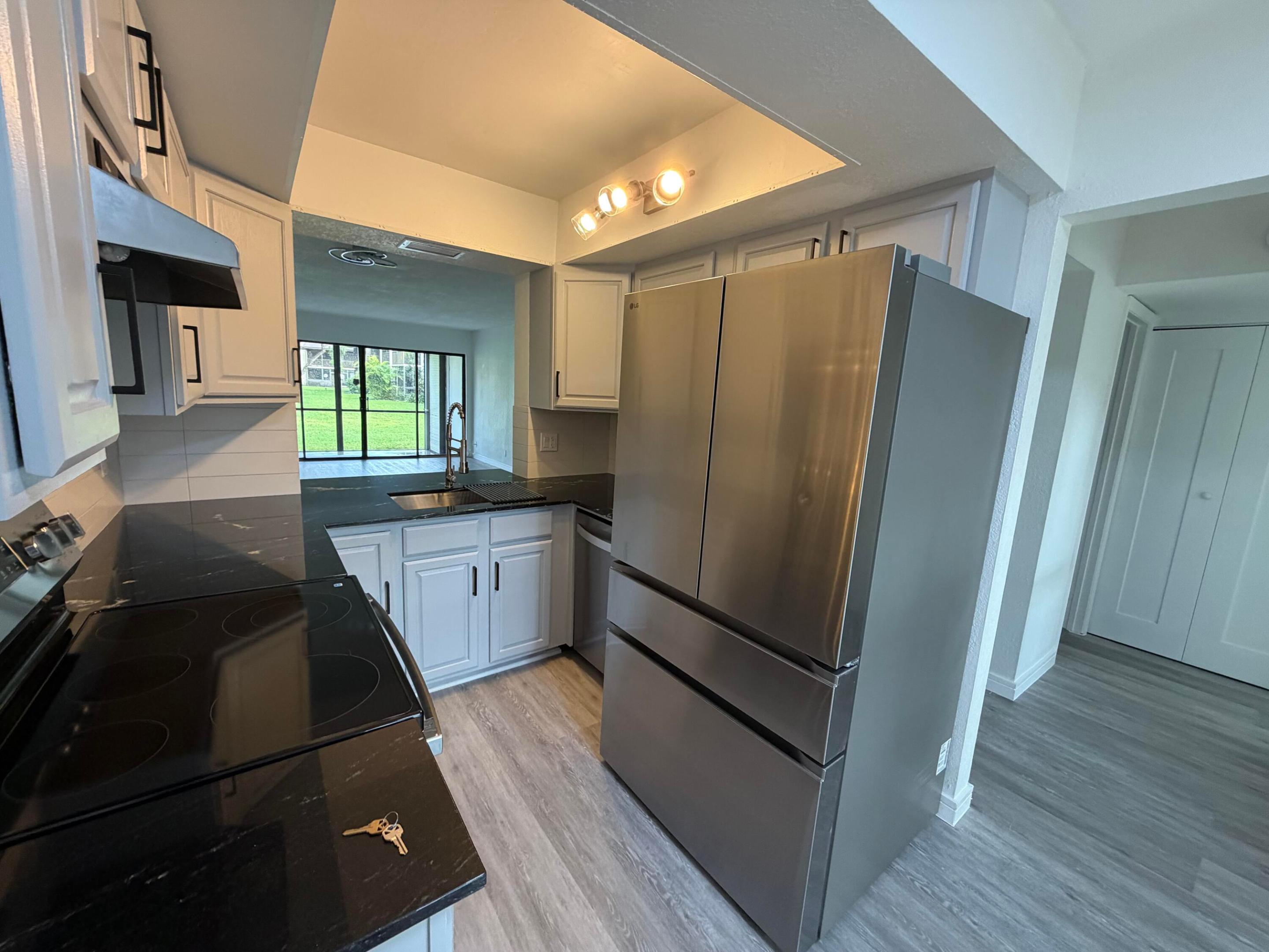 Meadowridge East Condo - Residential