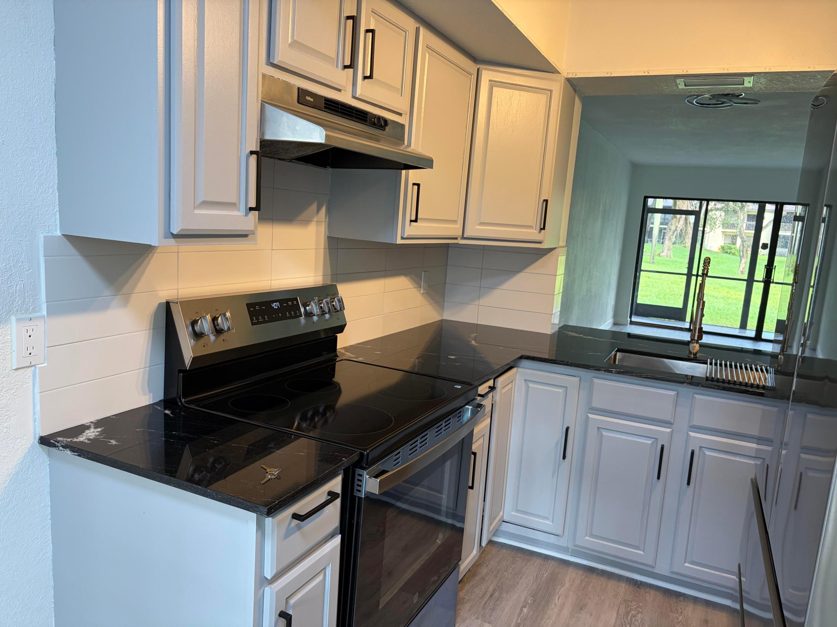 Meadowridge East Condo - Residential