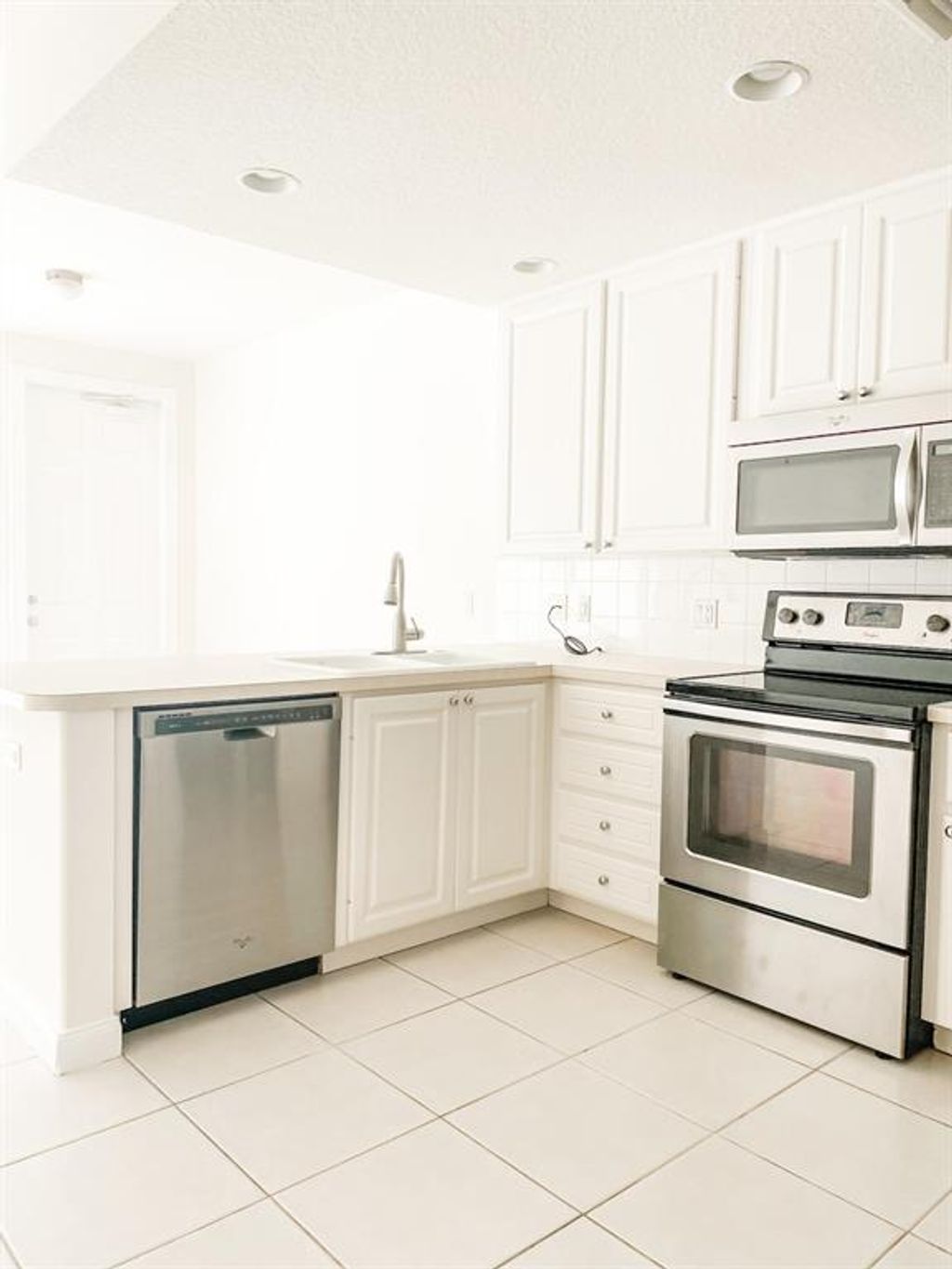 Photo of 182 Caravelle Drive, Jupiter, FL 33458 (MLS # R10872218)