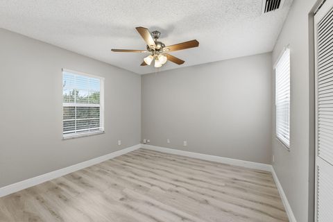 Tiny photo for 10837 NW 46TH Drive, Coral Springs, FL 33076 (MLS # B26053567)