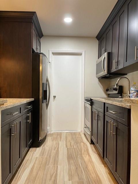 Gold Key Villas West 72-4 - Residential Lease