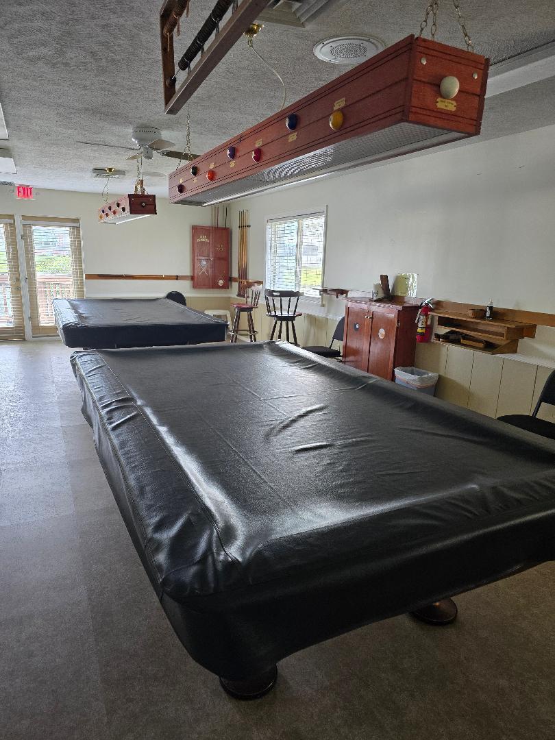 TROPICAL ISLES - Residential