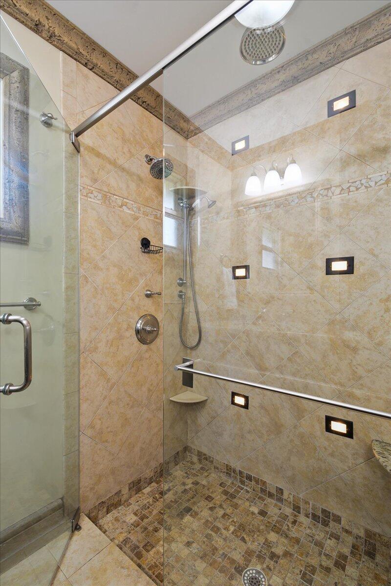 SOUTH SHORE 1 OF WELLINGTON - Residential