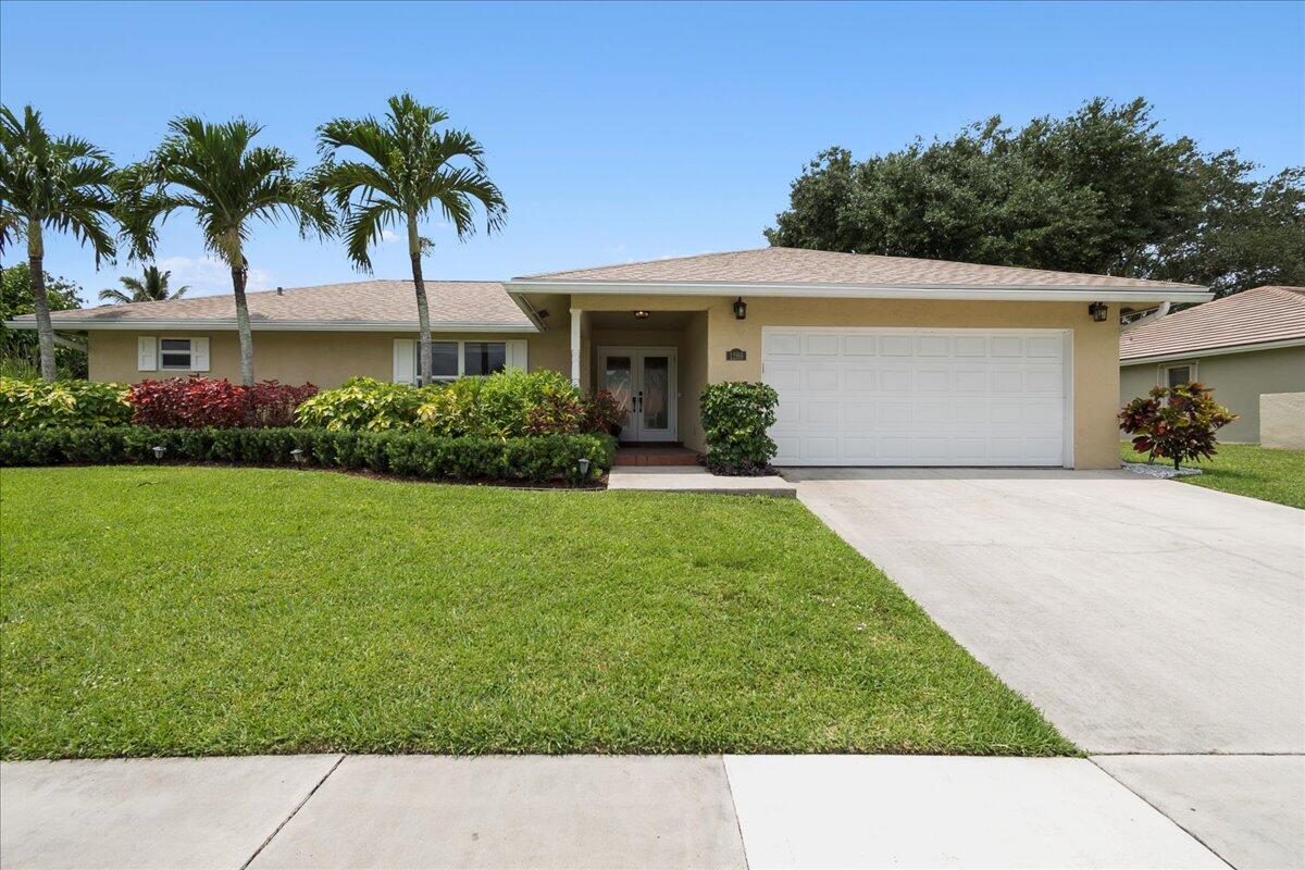 SOUTH SHORE 1 OF WELLINGTON - Residential