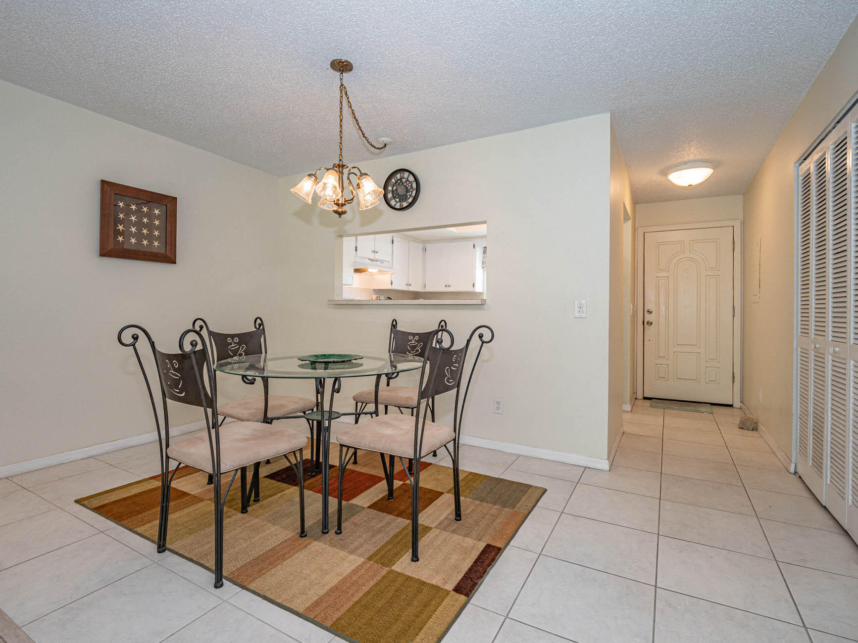 OAK PARK TERRACE UNITS 1-16 - Residential Lease