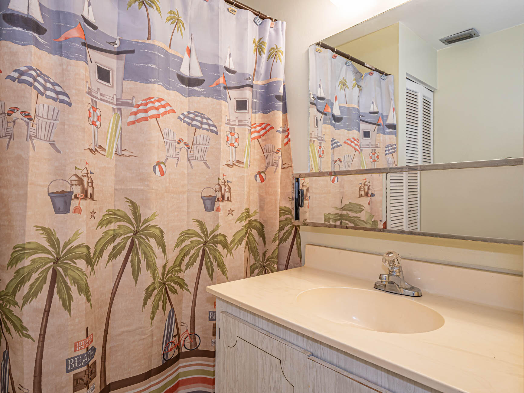 OAK PARK TERRACE UNITS 1-16 - Residential Lease