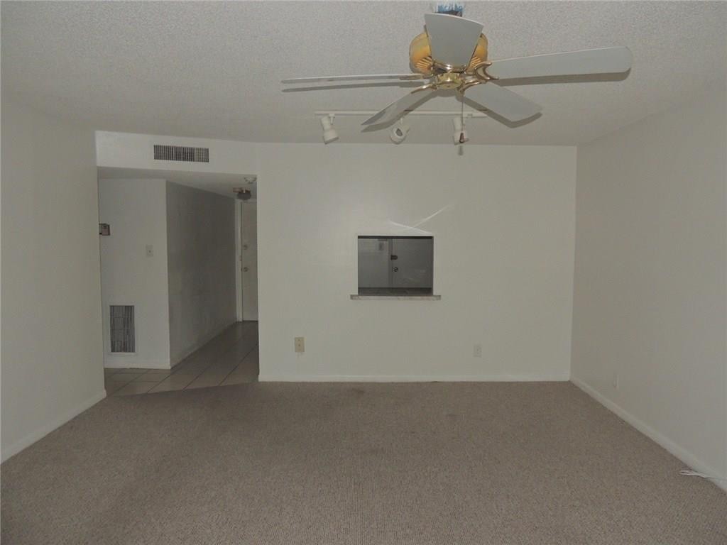 CASTLE APTS - Residential