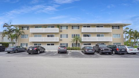 Tiny photo for 3220 Bayview Drive #202, Fort Lauderdale, FL 33306 (MLS # B26052261)