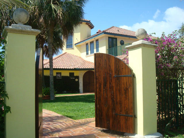 BOCA RATON RIVIERA UNIT B - Residential