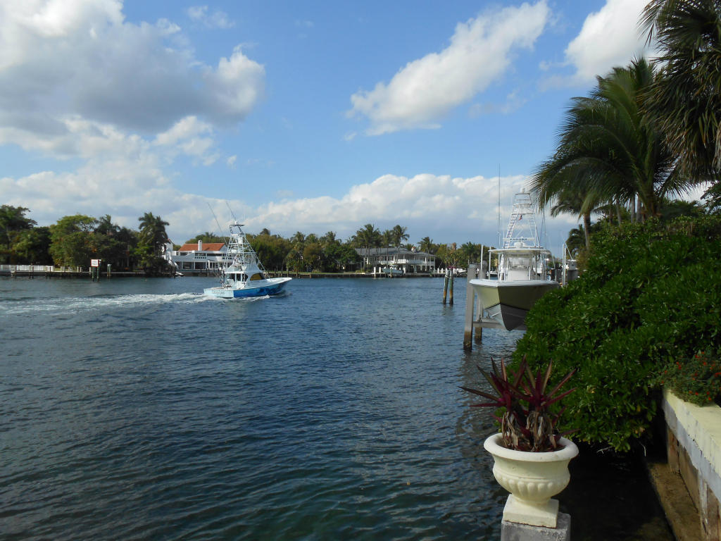 BOCA RATON RIVIERA UNIT B - Residential