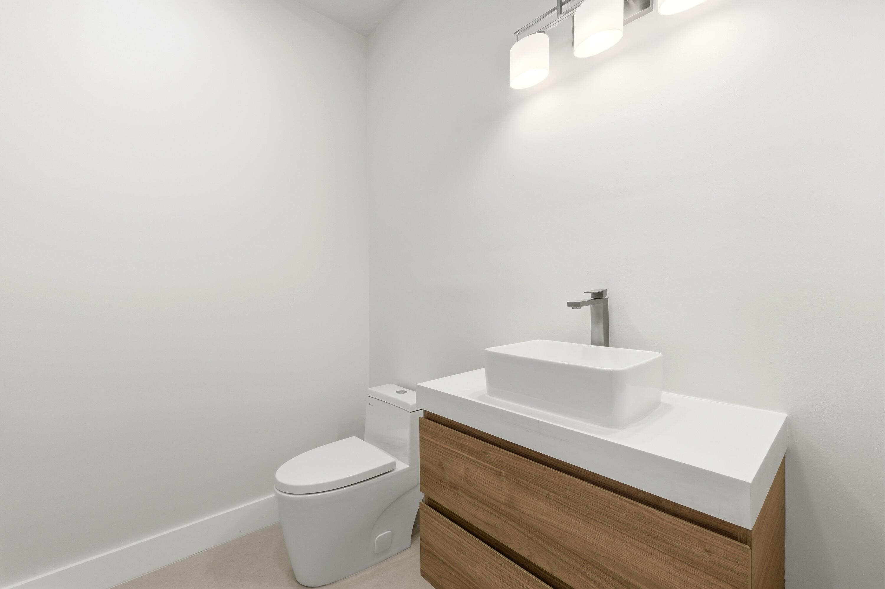 Sailboat Bend - Residential