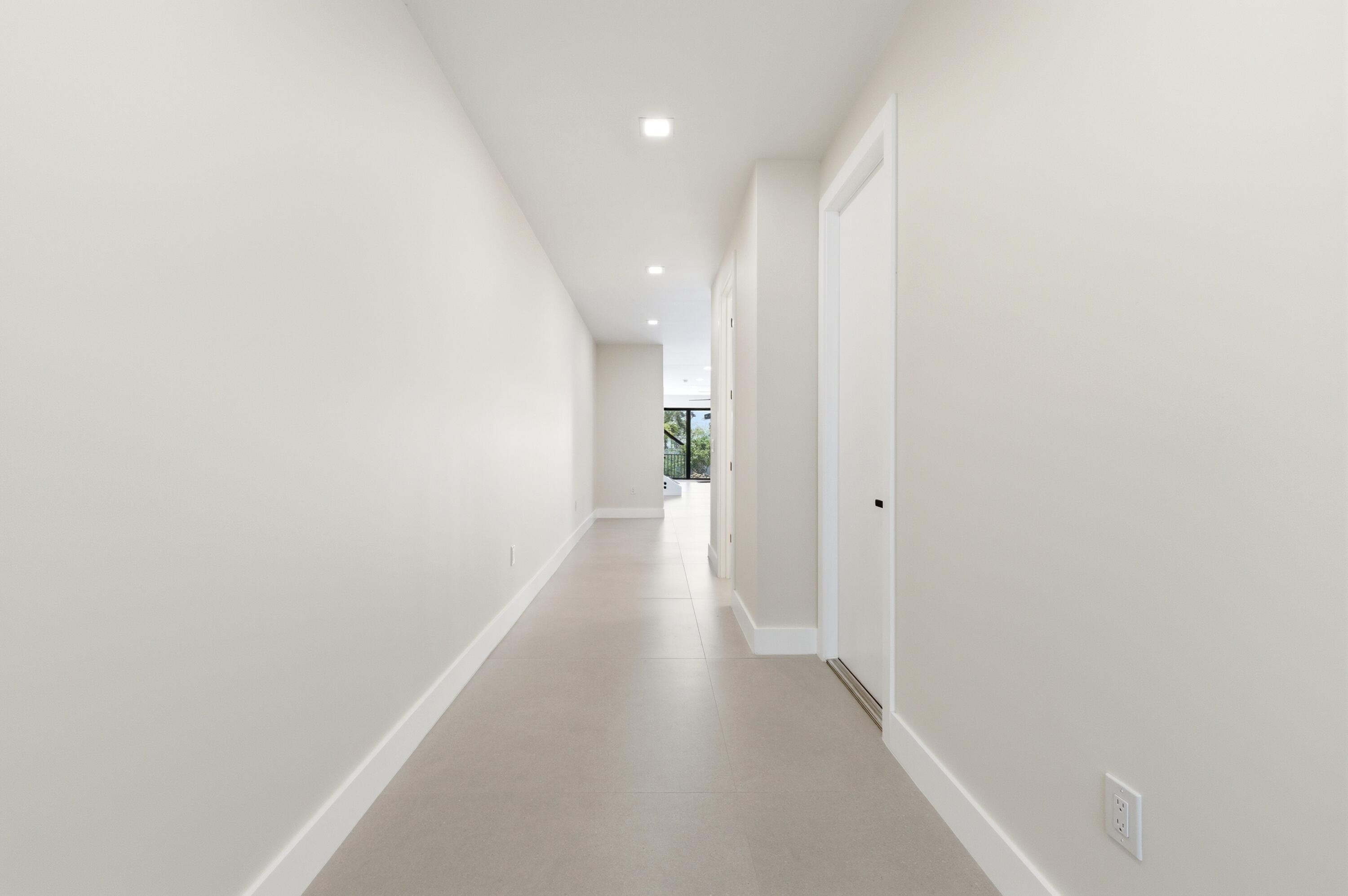 Sailboat Bend - Residential