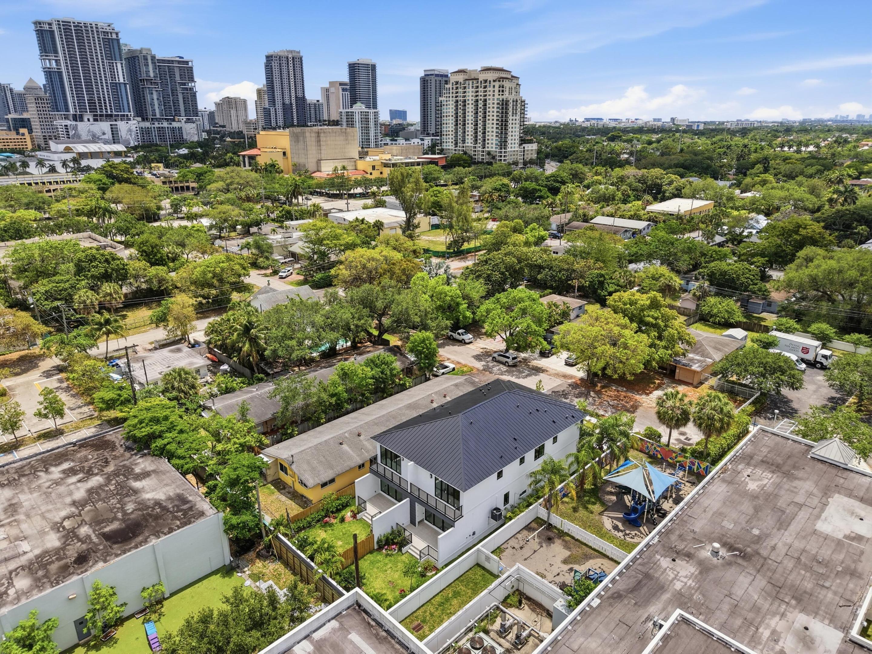 Sailboat Bend - Residential