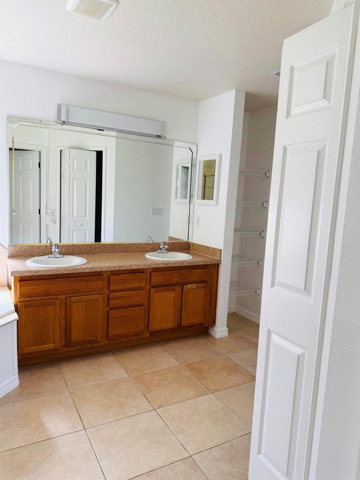 PORT MALABAR UNIT 13 - Residential Lease