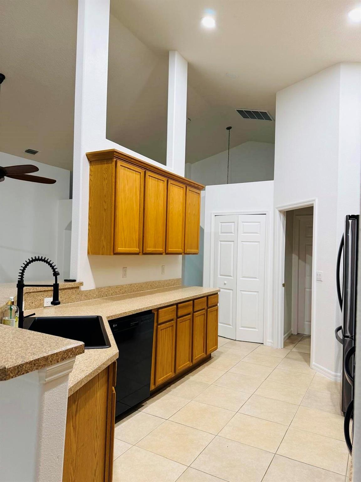 PORT MALABAR UNIT 13 - Residential Lease