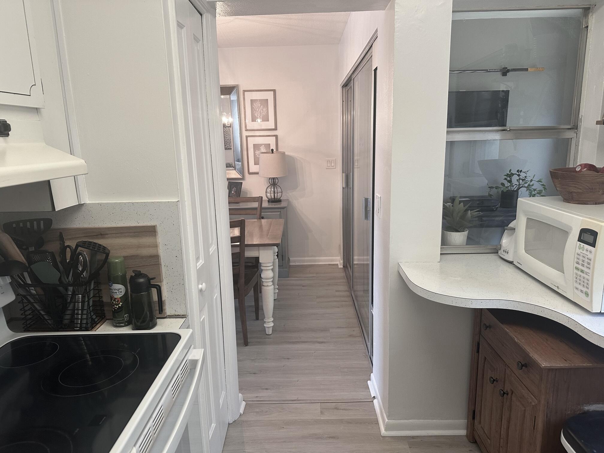 CRYSTAL LAKE 3930 CONDO - Residential