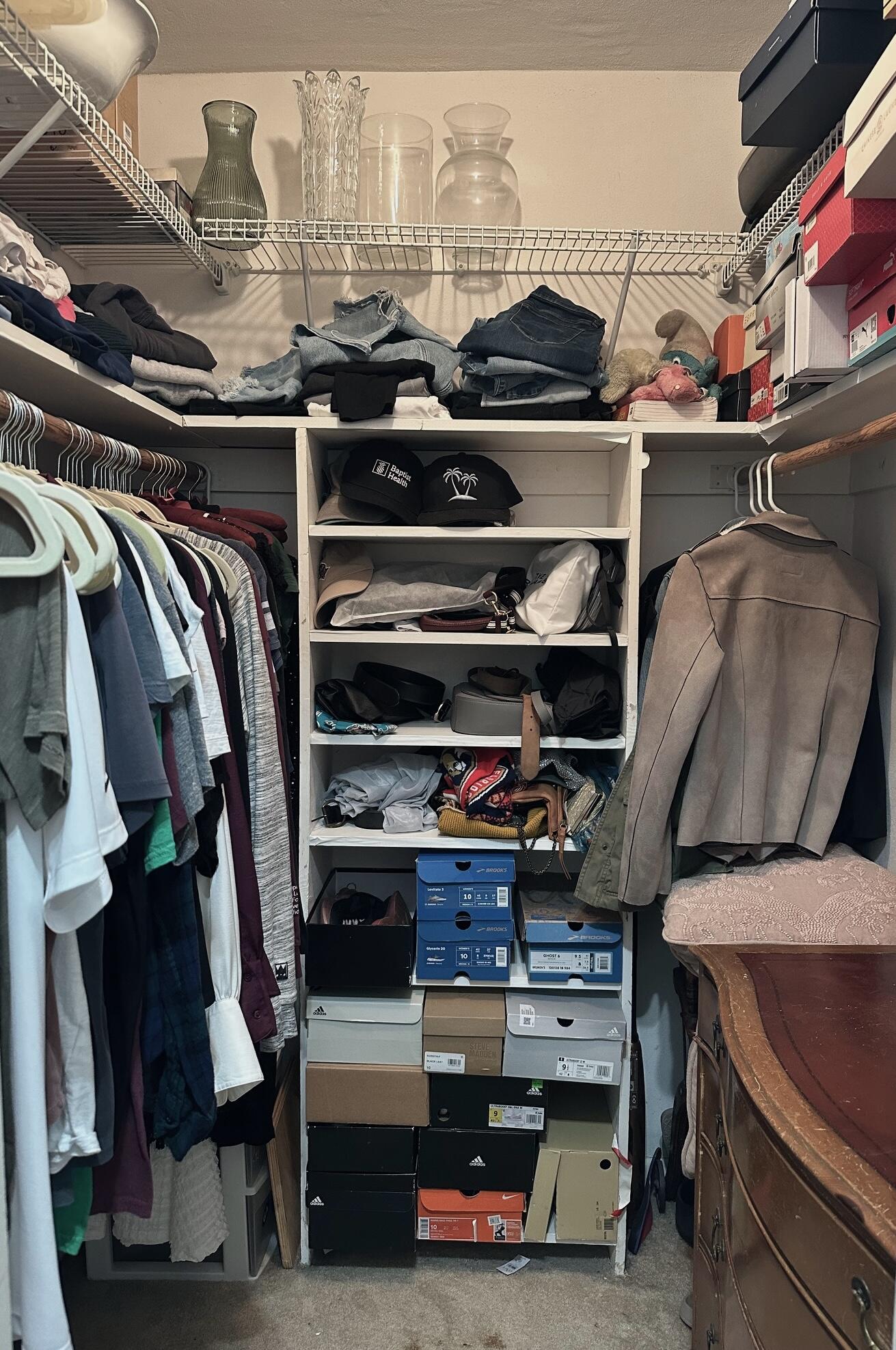 CRYSTAL LAKE 3930 CONDO - Residential