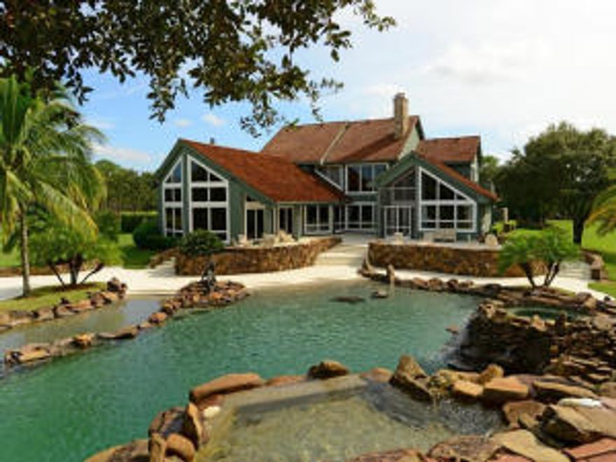 Back by popular demand!  21.8 acre residence bordering a preserve of thousands of acres, privacy in paradise!  4 bdrm, plus office, 4.5 bath, 3 frplcs, lagoon pool/whirlpool, summer kitchen, etc. main home, 1/1 bedrm/bath, plus loft, guest home and 1/1 pool house with storage!  Words pale, views exhilarate. Custom Lavelle construction.  Property is pristine.  Kitchen incomparable, master grand, I jest not.  Don't pass this one...and yes tree house!  Have you seen the show?  All within gated Ranch Colony!  Bravo bellisima!