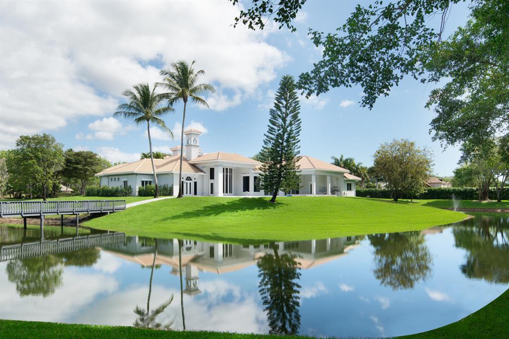 Le Lac - Residential