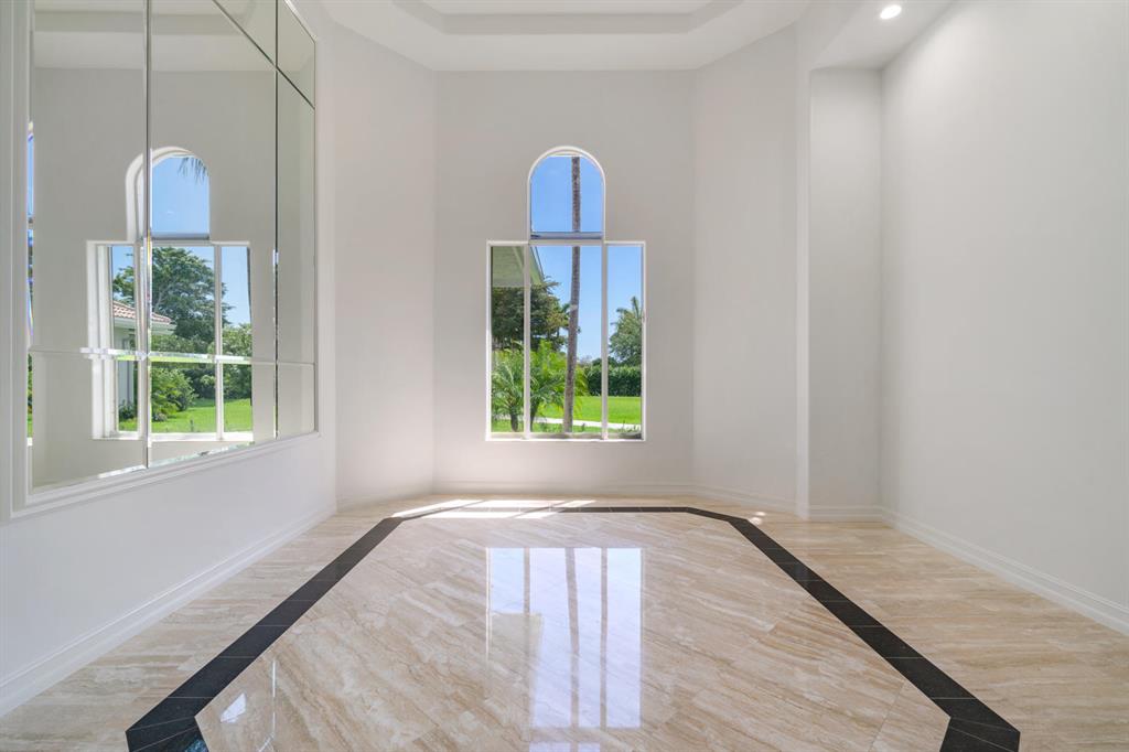 Le Lac - Residential