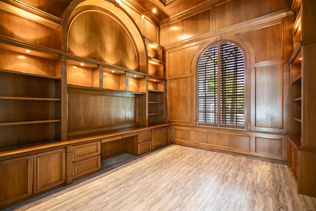 Le Lac - Residential