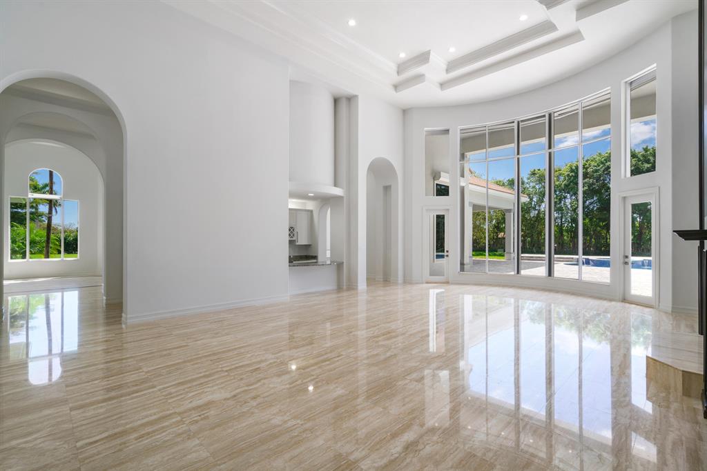 Le Lac - Residential