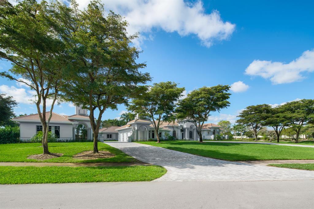 Le Lac - Residential