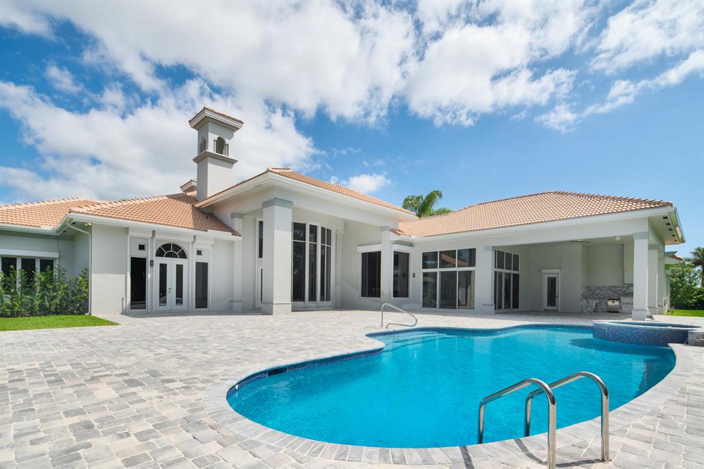 Le Lac - Residential