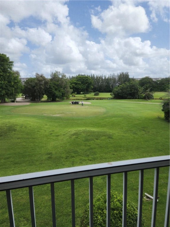 Palm Aire, Palm-Aire - Residential