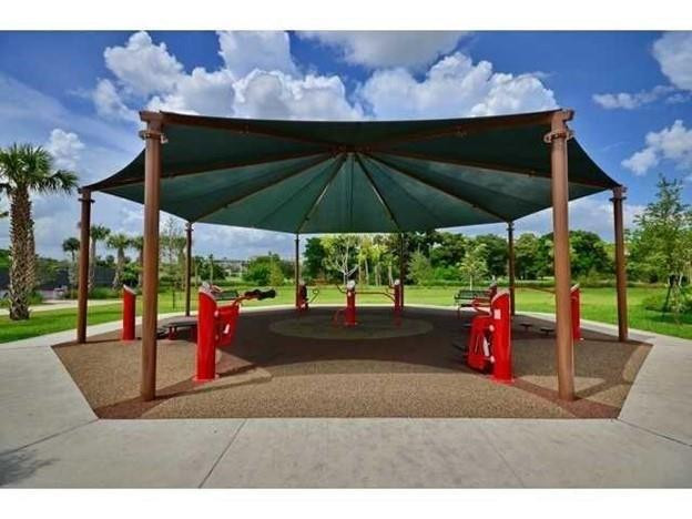 Palm Aire, Palm-Aire - Residential