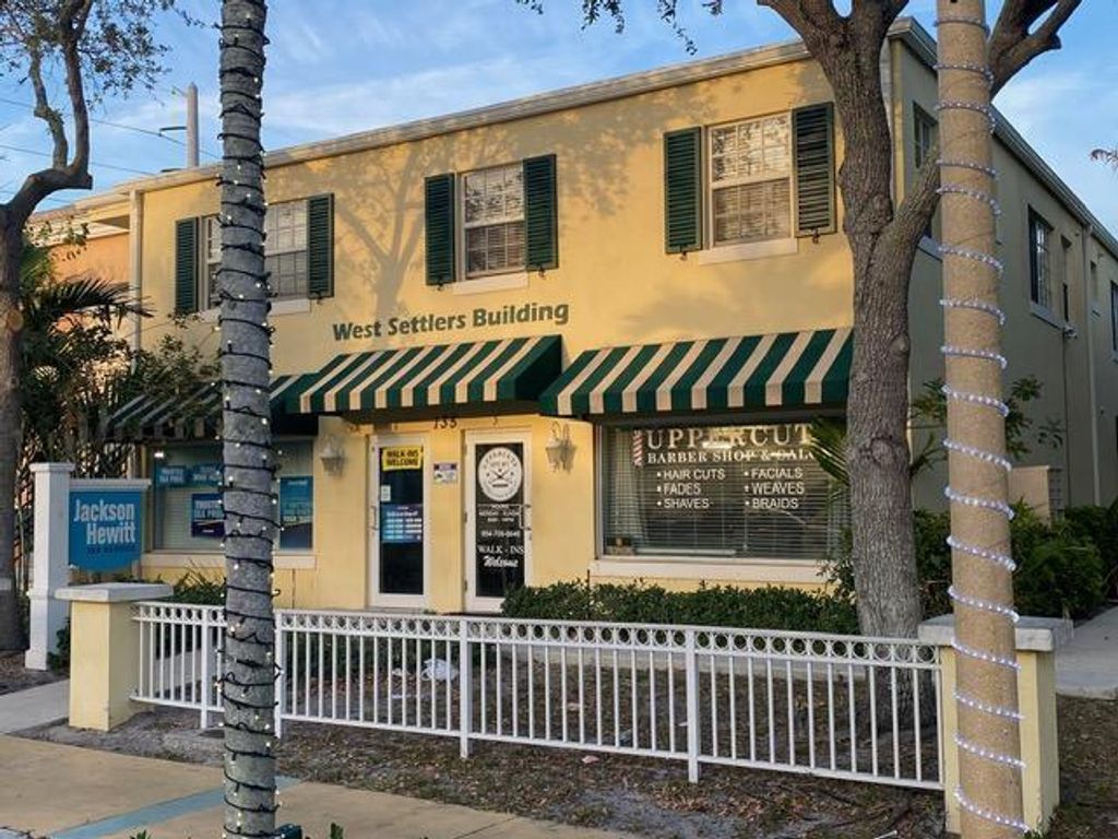 Photo of 135 NW 5th Avenue #3, Delray Beach, FL 33444 (MLS # B26021826)