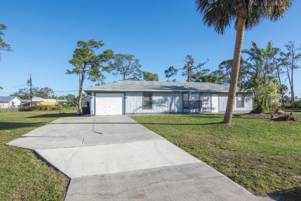 Photo of 6502 Kenwood Road, Fort Pierce, FL 34951 (MLS # R11061920)