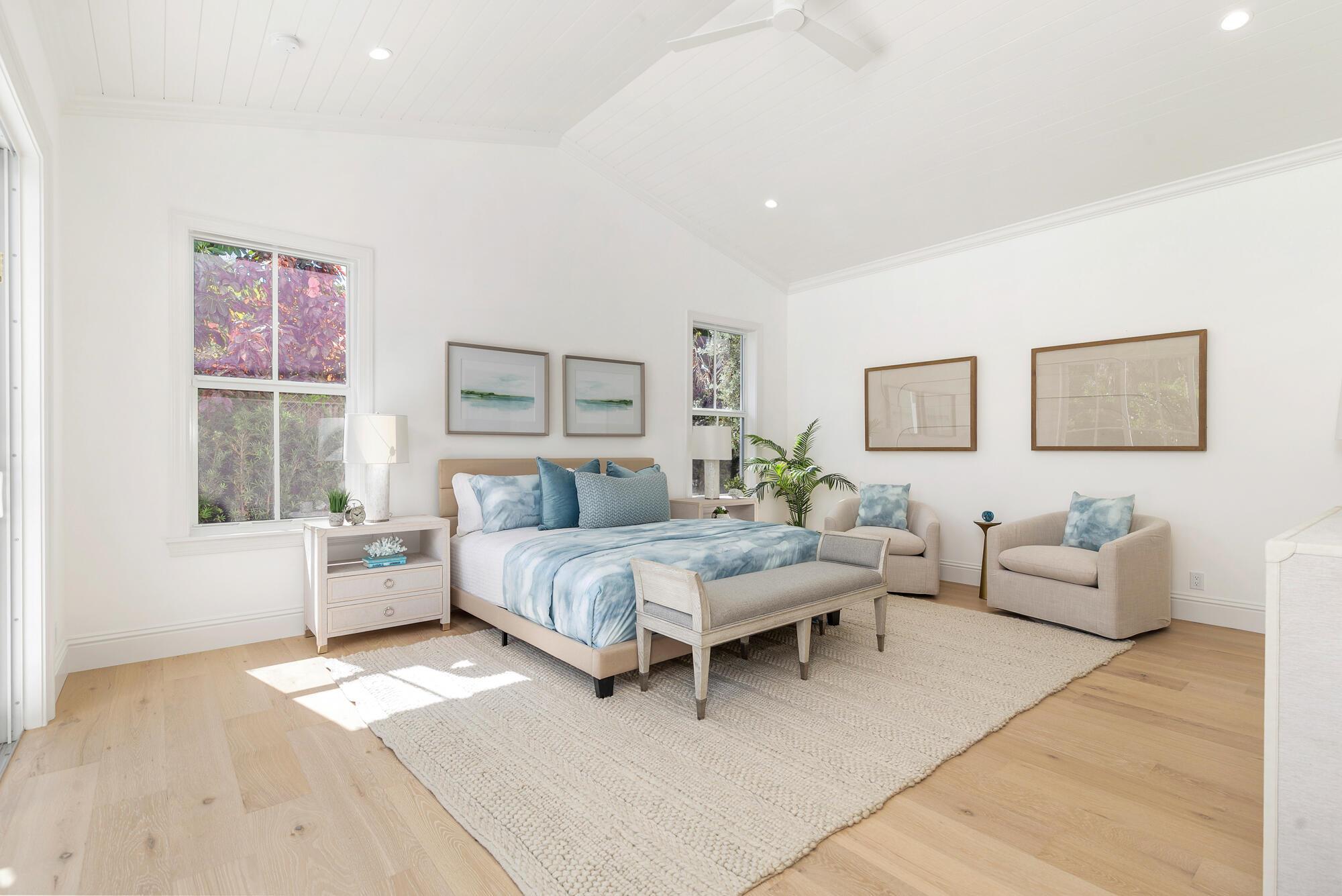 LAKE PLACE IN - Residential