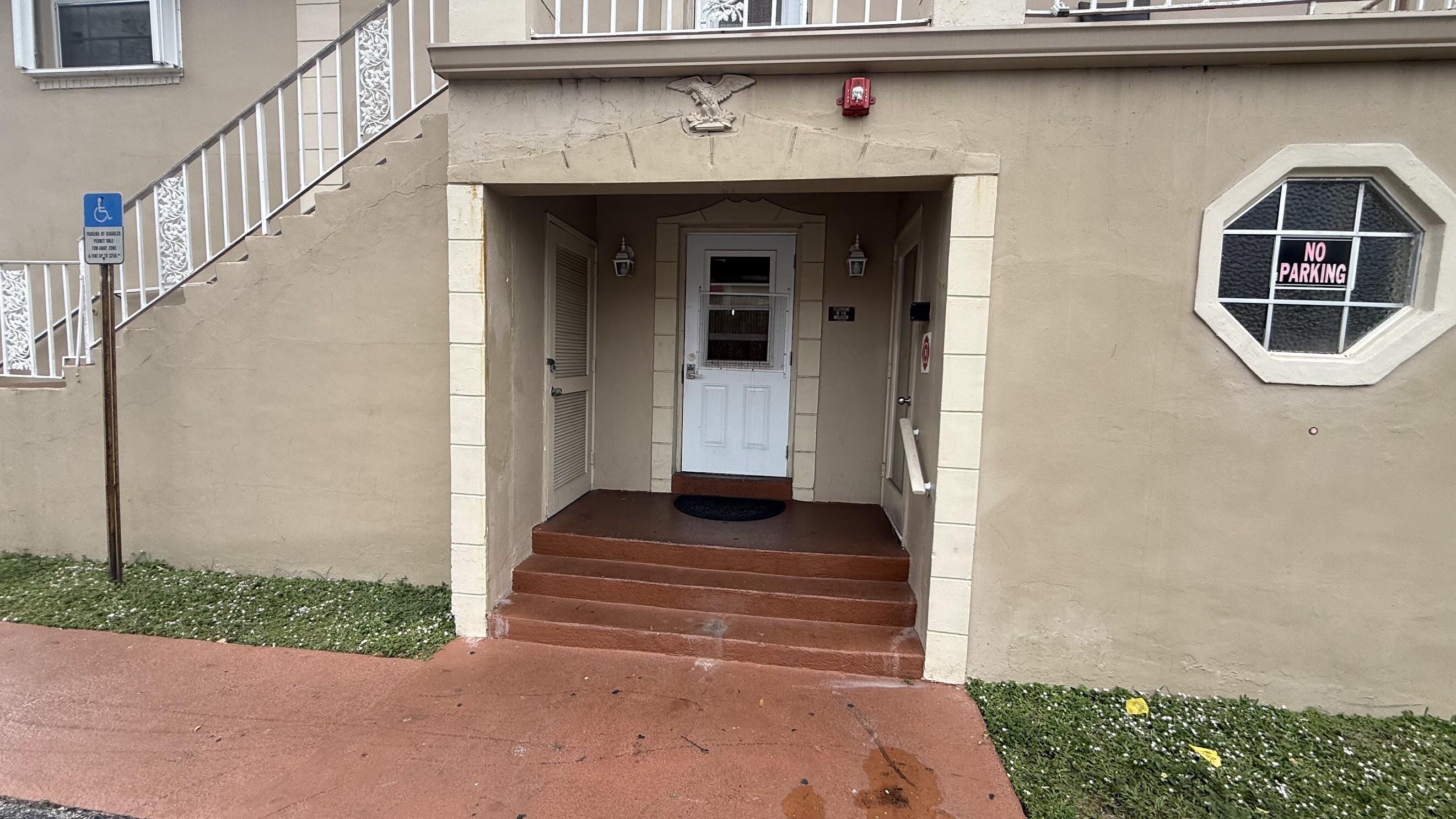 475 SE 8th Street 115